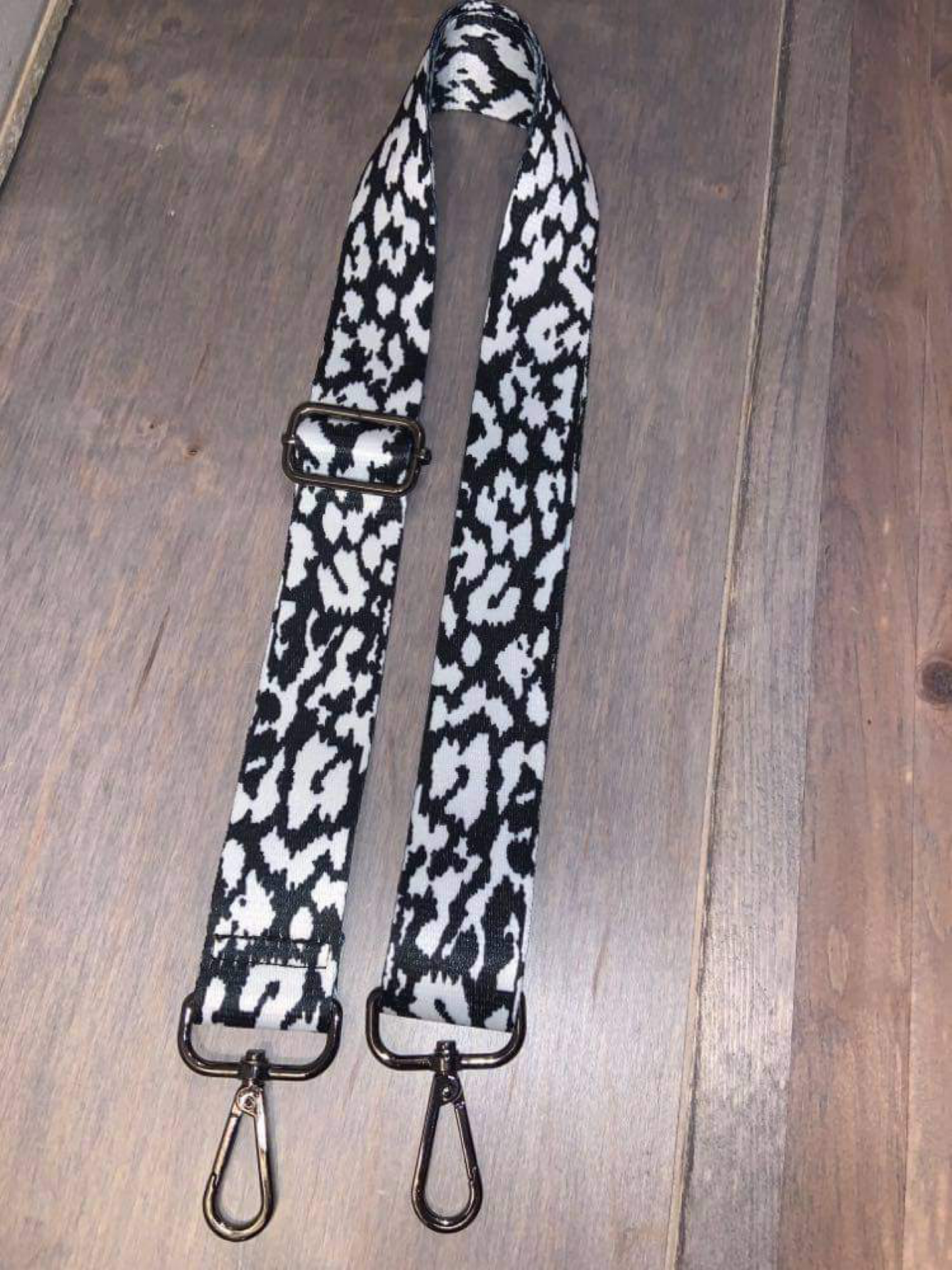Assorted Color Leopard Bag Strap - 3.8 cm width Fuchsia, Light Pink, Blue or White