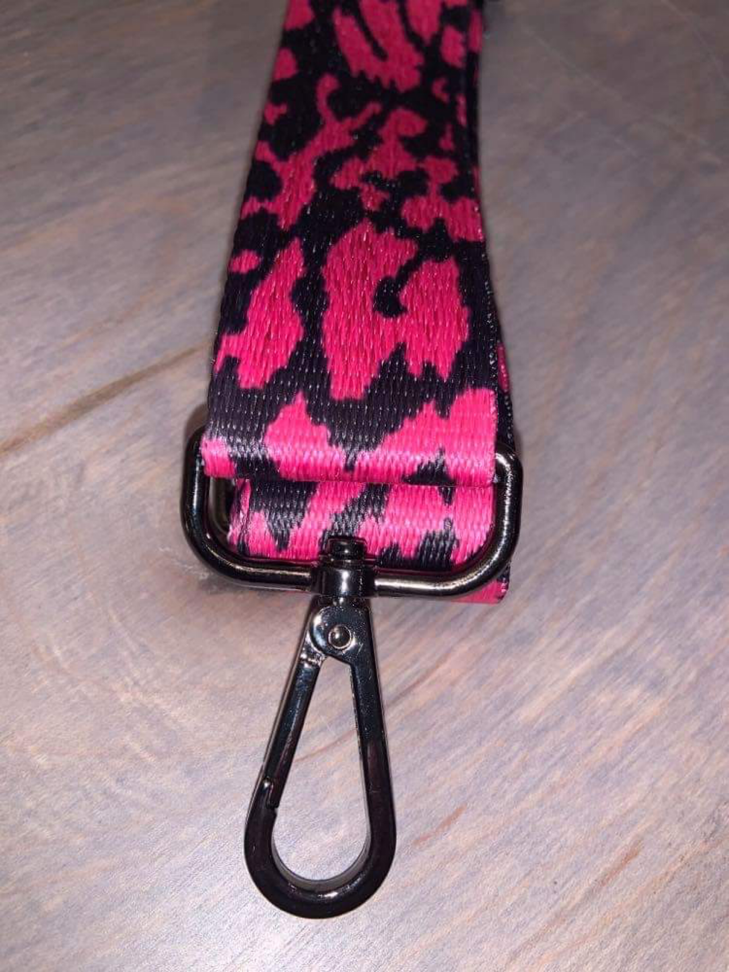 Assorted Color Leopard Bag Strap - 3.8 cm width Fuchsia, Light Pink, Blue or White