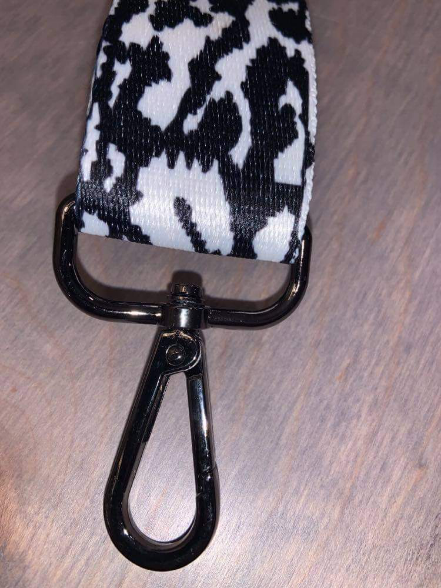 Assorted Color Leopard Bag Strap - 3.8 cm width Fuchsia, Light Pink, Blue or White