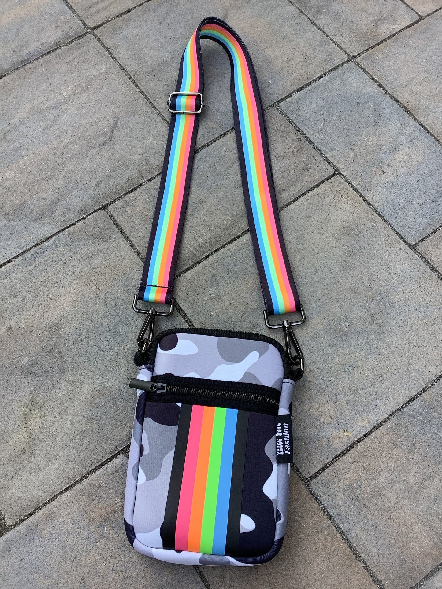 CAMO W/ RAINBOW  STRIPE MULTI ZIPPER NEOPRENE PHONE HOLDER 🌈