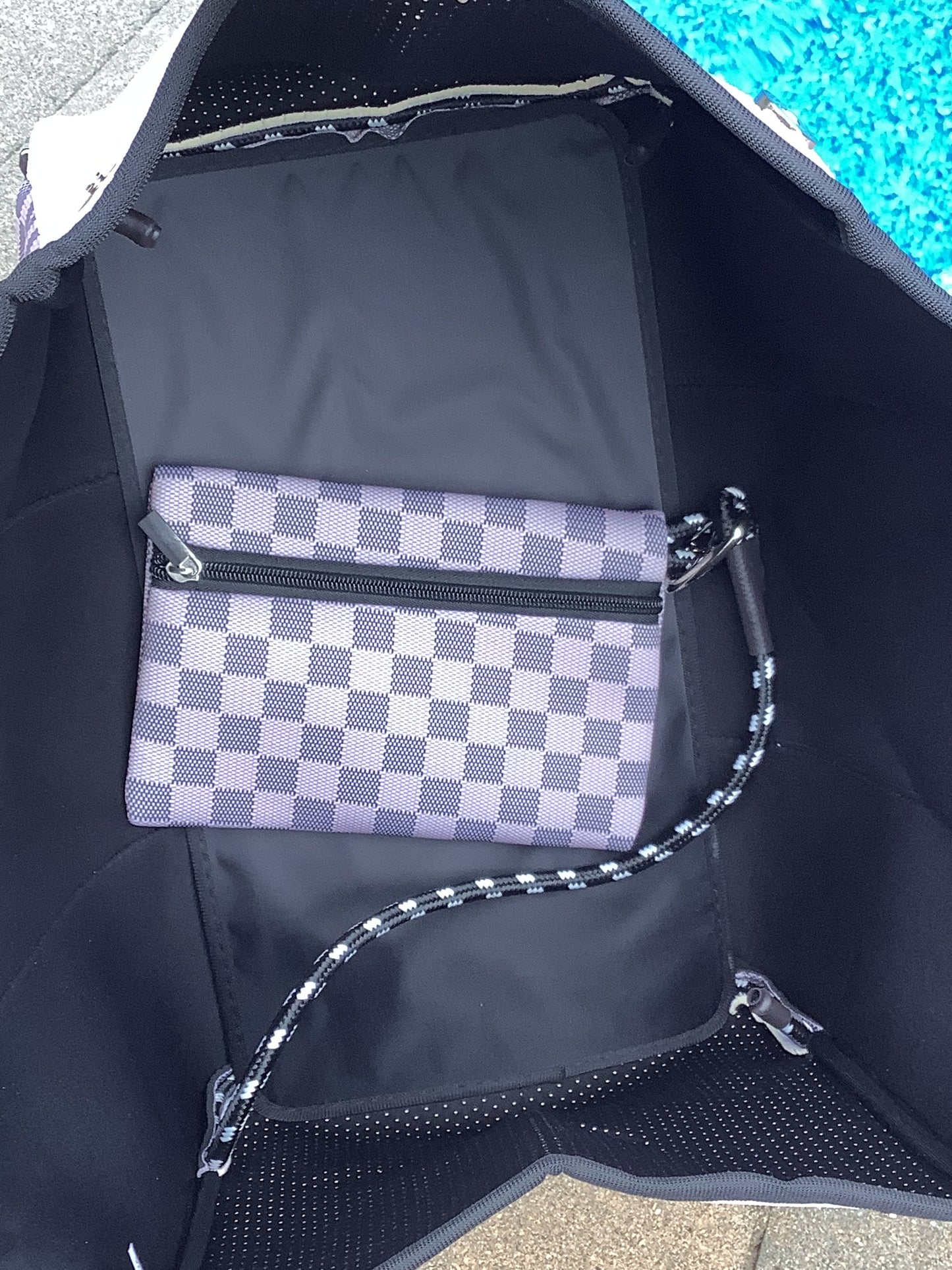 Checkerboard Print Neoprene Tote Black Handle