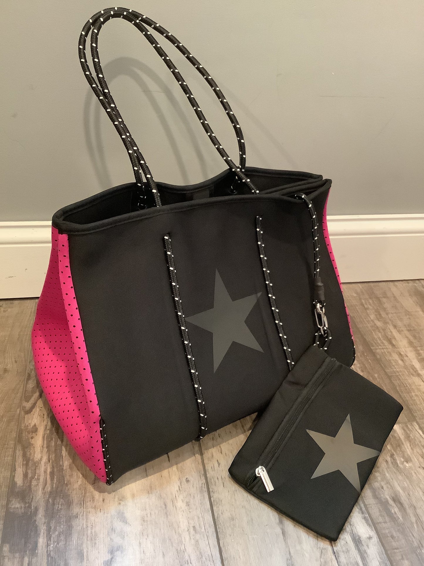 Black Star with Fuchsia side Panels Neoprene Tote