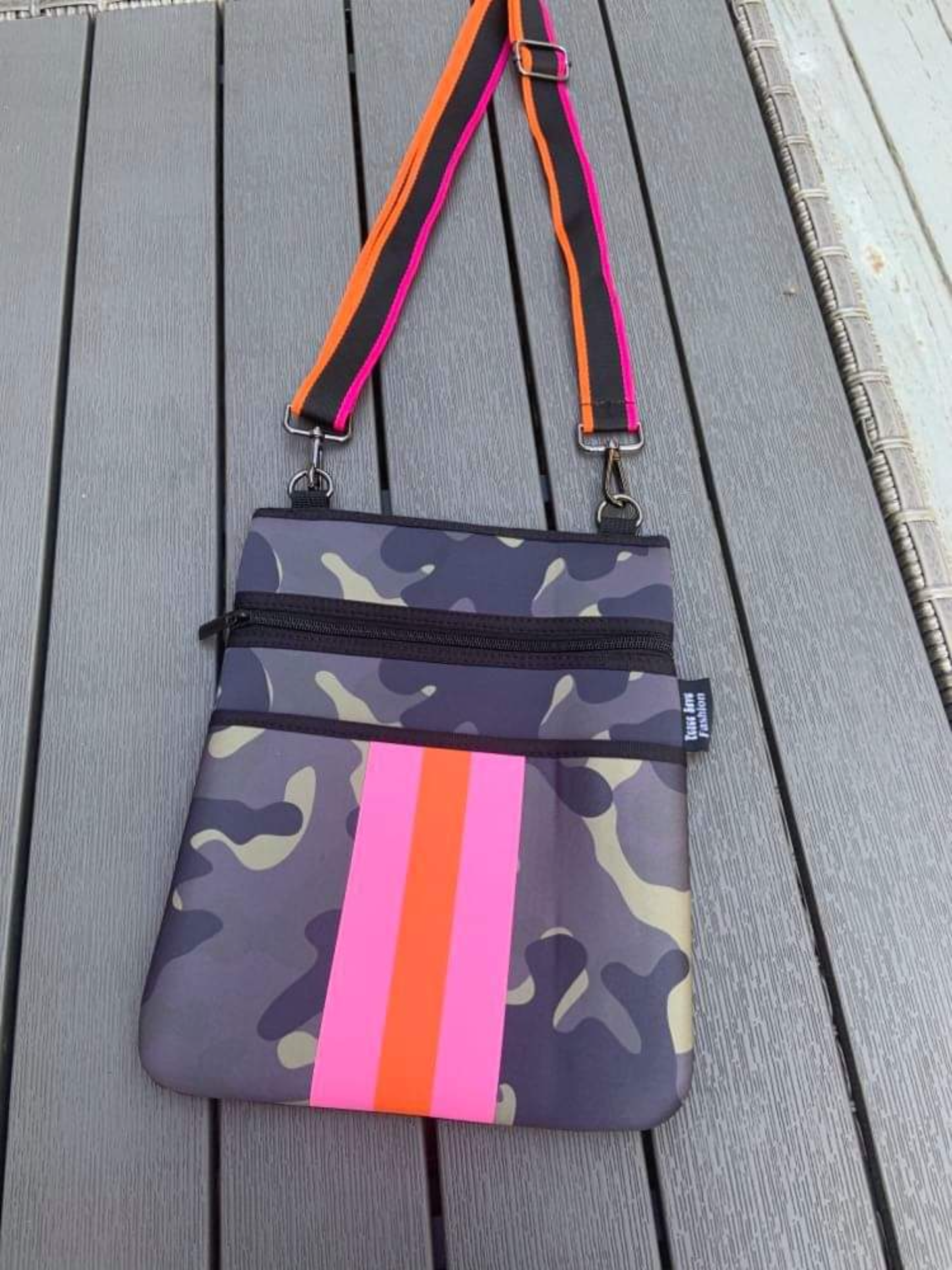 Green Camo neoprene crossbody with Orange & Pink stripes 🧡💗